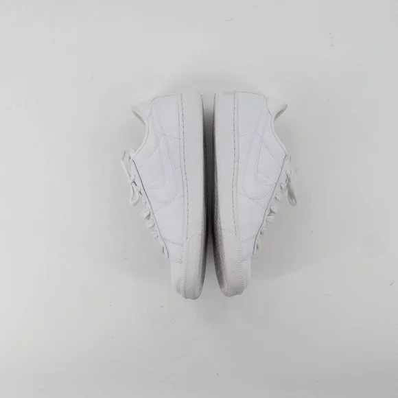 Nike White Women's Athletic Sneakers - Picture 4 of 9